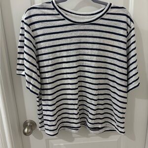 Universal Thread Women's Navy and White Shirt